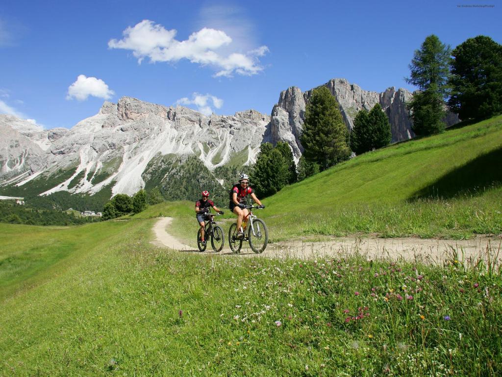 Vitalhotel Dosses Santa Cristina Val Gardena Zewnętrze zdjęcie